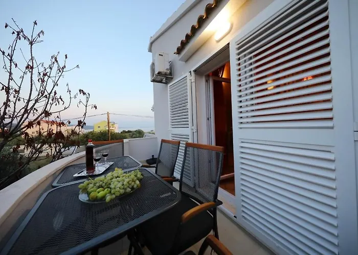 Apartamento By The Sea Sukosan, Zadar - 23722