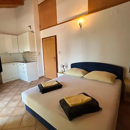 公寓 By The Sea Sukosan, Zadar - 23722